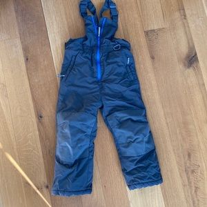 Amazon essentials size 4-5 snow bibs